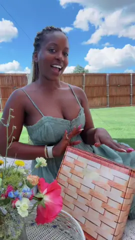 A post by @ucancallmevee on TikTok caption: I just had the cutest summer picnic 🧺 thanks to @LOCCITANE and their curated collection of travel essentials that are perfect for packing light and glowing on the go this summer! They even included a sweet treat,@Bonne Maman US  Ortiz no preserves for an extra taste of luxury! 🥹🫶🏾💛🤌🏾 ##loccitane##loccitane##prunboxing##pr##prbox##prhaul##dallasinfluencer##summervacation##travelessentials##loccitannemini##travelminis##summervibes##summerpicnic##fyp