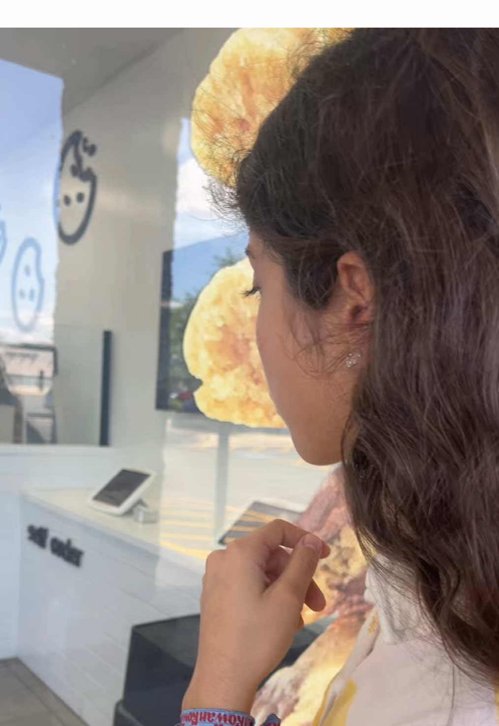 A post by @chloeforero on TikTok caption: @BRIELLE♉️💙 @lia 