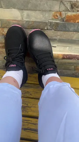 A post by @berdievgabinii on TikTok caption: #tiktokshop #dealsforyoudays #shoes #womenshoes #safetyshoes 