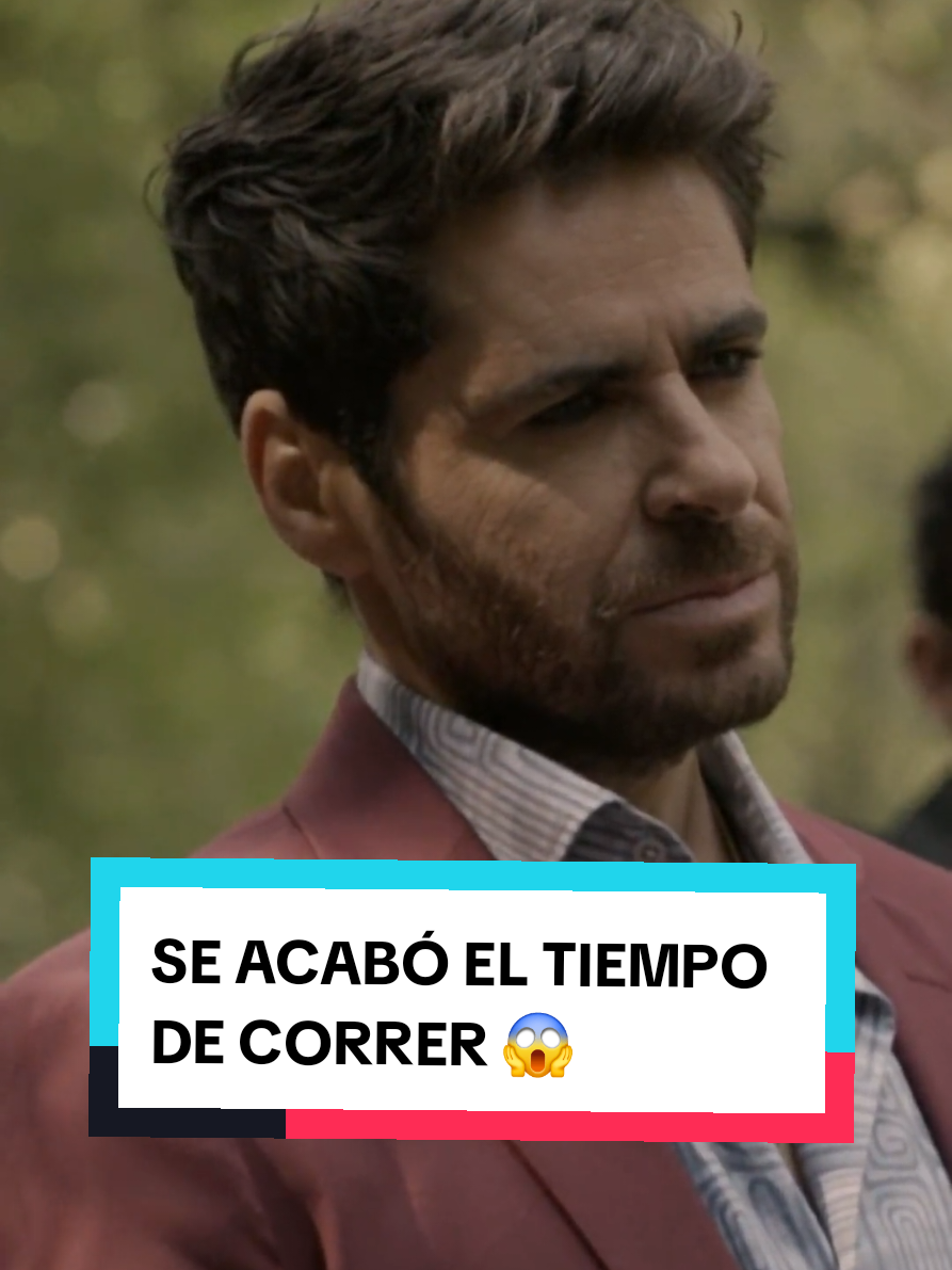 A post by @telemundo on TikTok caption: Se acabó el tiempo de correr. Esta noche TODO se enfrenta 🔥 ÚLTIMOS CAPÍTULOS de #LaJefaTV 