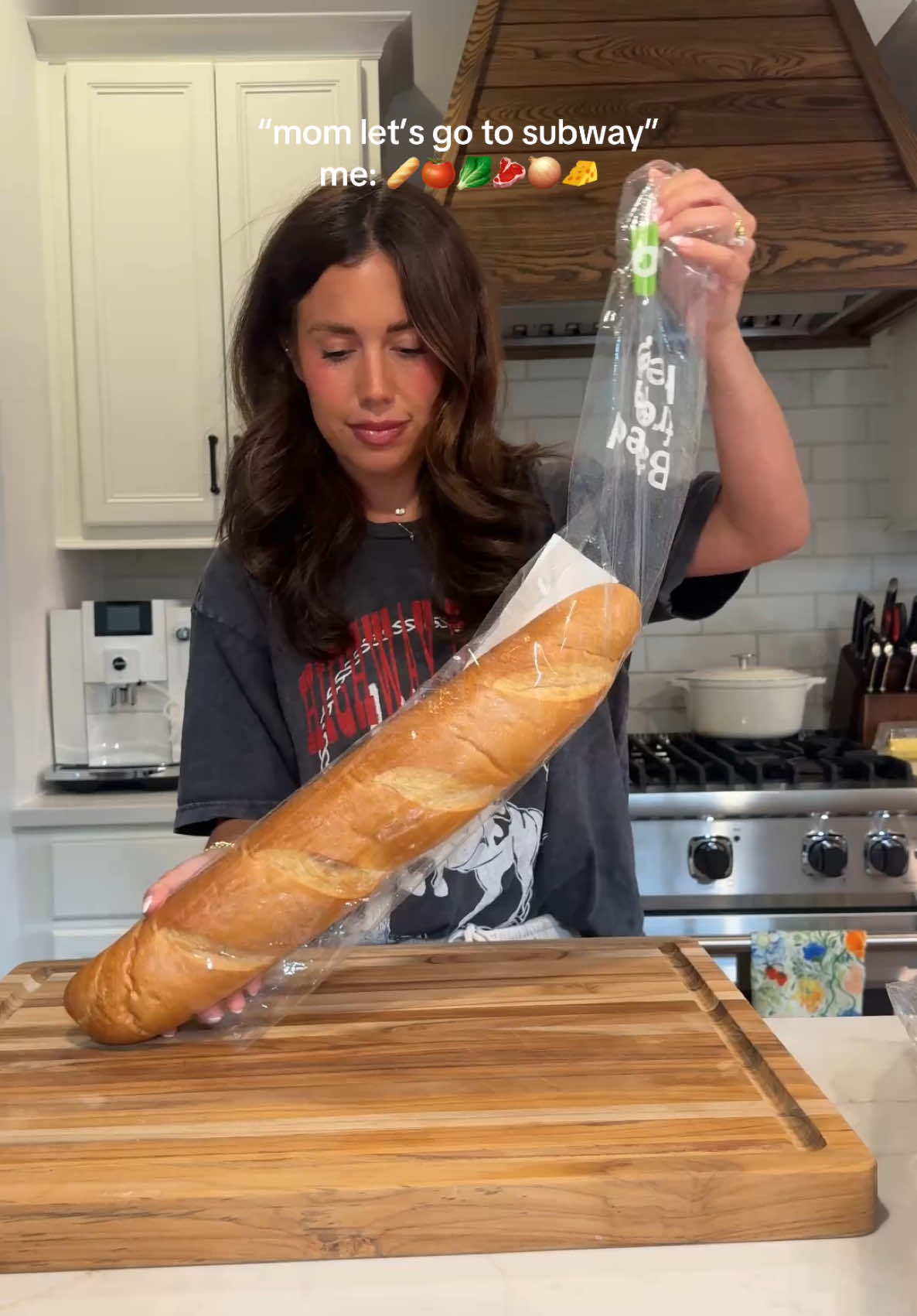 A post by @cecilybauchmann on TikTok caption: esp good on the nights you don’t want to turn on the oven👌🏼🧚🏼‍♀️#dinneridea #recipes #motherhood #lunchideas #momlife 