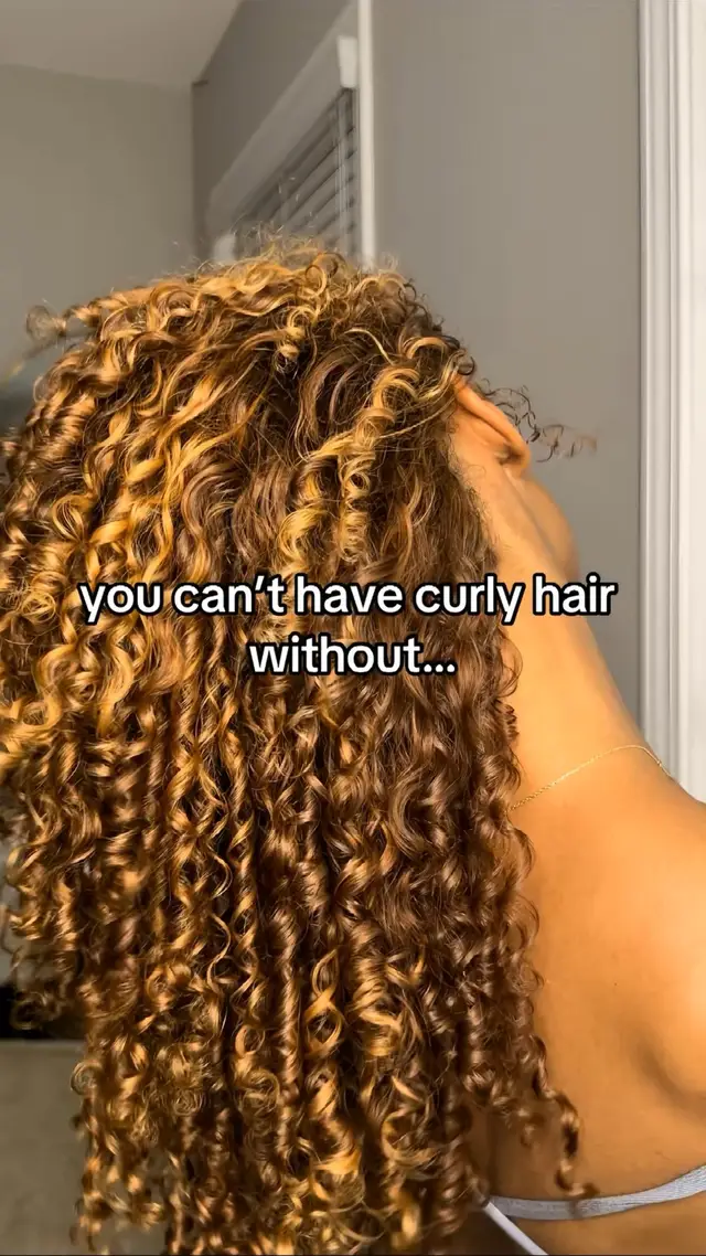 A post by @mailayazuri on TikTok caption: #curlyhairstyles #curlyhair #curls #3chair 