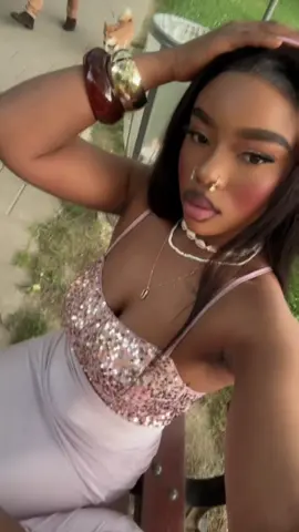 A post by @timlolodiakite on TikTok caption: #CapCut 