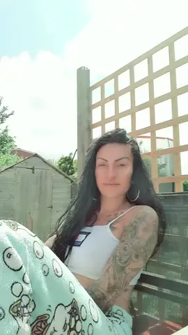 A post by @floristoica2023 on TikTok caption: #amintire #fyp #foruyou #viralvideos 