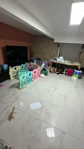 A post by @yeterablaniz on TikTok caption: Sizce nasıl bir koltuk almalıyım ? 