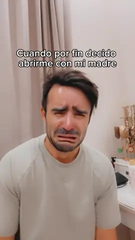 A post by @nachter on TikTok caption: #humor #tiktok 