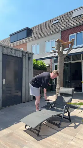 A post by @duncantromp on TikTok caption: Geur van de dag: Eau De Zweet