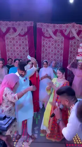 A post by @raunakaa on TikTok caption: #onthisday 