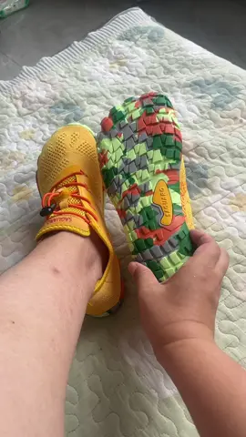 A post by @berdievgabinii on TikTok caption: #tiktokshop #dealsforyoudays #shoes #womenshoes #barefootshoes #sneakers 