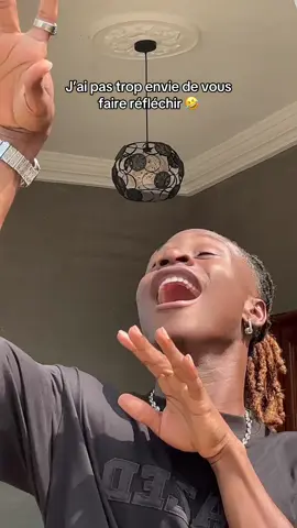 A post by @tmacrush_officiel on TikTok caption: 😫😫😫