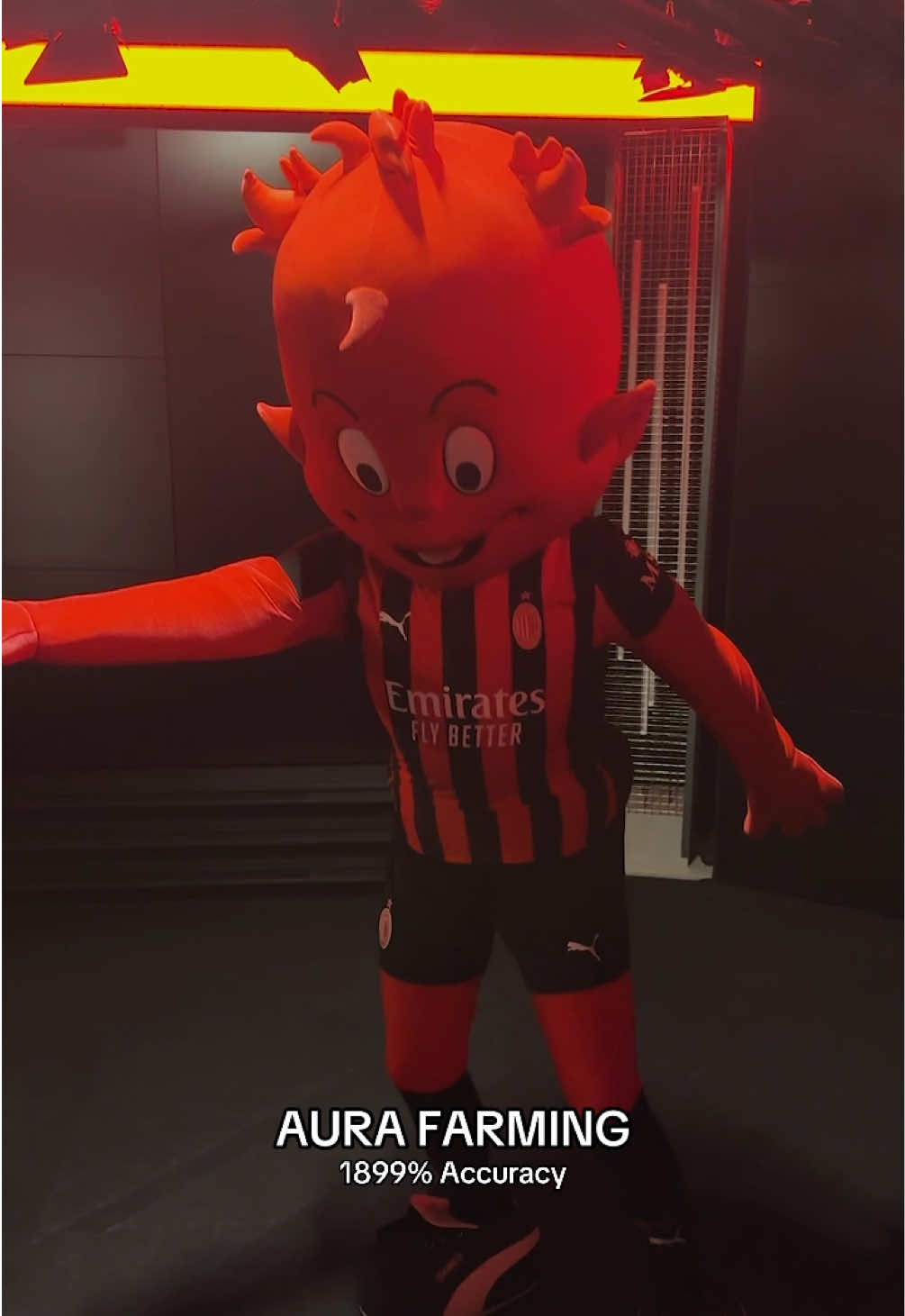 A post by @acmilan on TikTok caption: AURA ❤️🖤 #acmilan #seriea #milanello #aurafarming #TikTokCalcio #tiktokfootball #calciotiktok #calcio #aura #trend #boatrace