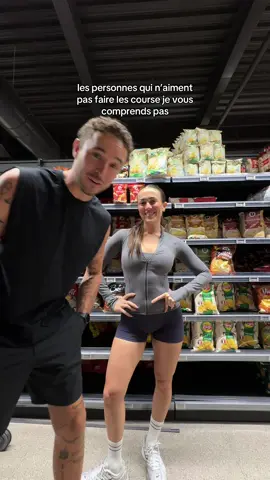 A post by @alaiadiary on TikTok caption: nos activités du week-end ET ALORS 🛒 btw on a fait un compte de couple posez pas de questions allez follow 🫣 @Alaïa & Loup 