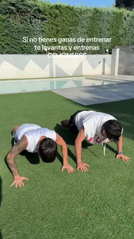 A post by @borjaa_fdeez on TikTok caption: Jajajjaa todos a entrenar 