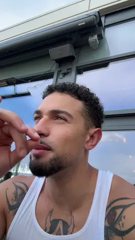 A post by @miguel_harichi on TikTok caption: I don’t mind being the 1st there but not for 3hrs g PS. That ain’t my cig mans don’t do dem tings there 