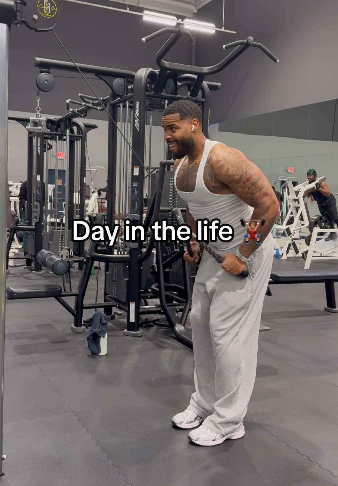 A post by @drewwalls10 on TikTok caption: Day in the life 🏋🏽‍♂️ #Lifestyle #drewwalls10 #fyp #viral 