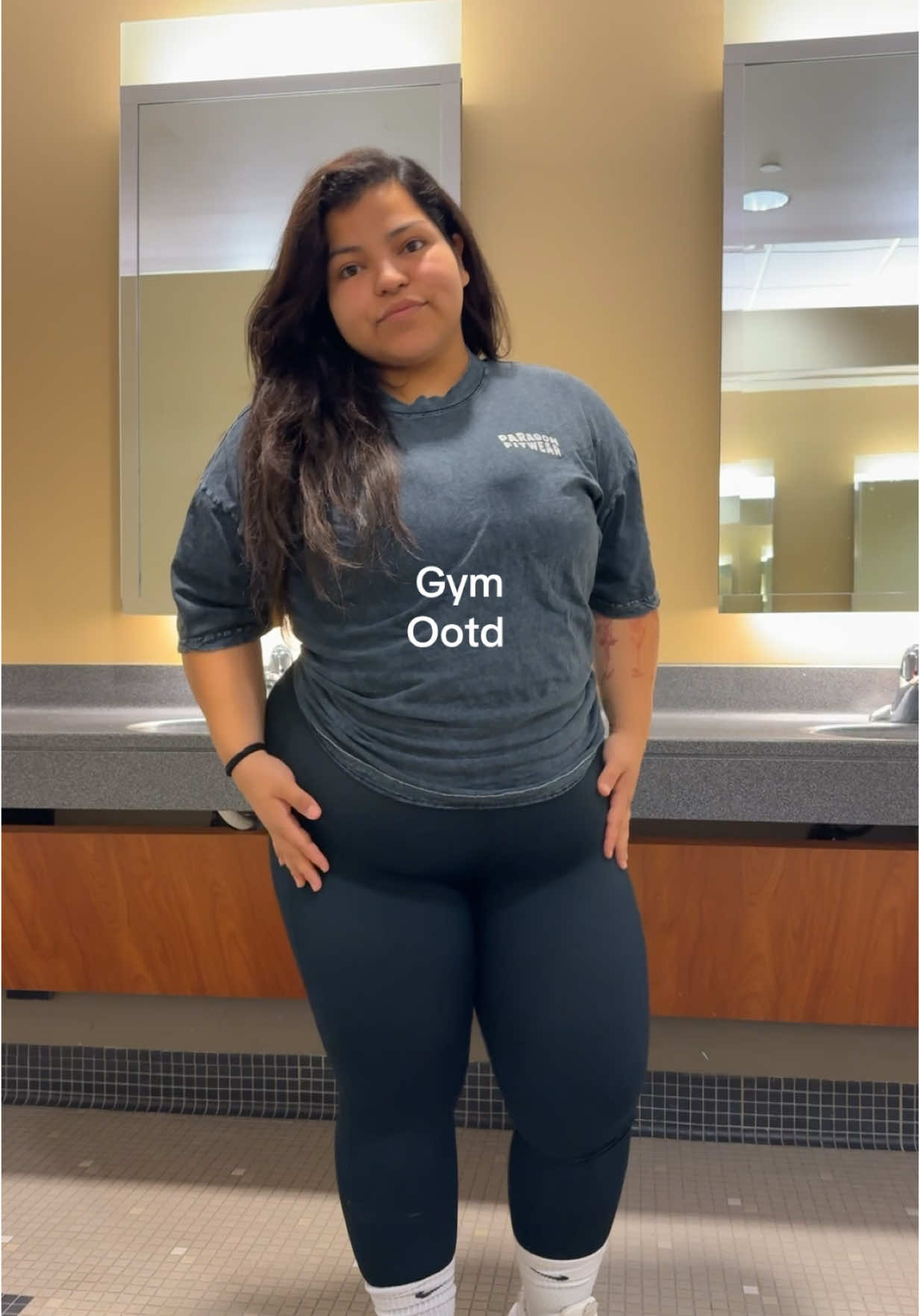 A post by @lizsmiles1 on TikTok caption: I’m back in the gym after a much needed trip ! Top by @Paragon Fitwear  code lizsmiles10 and leggings on my Amazon | #gym #outfit #gymfit 