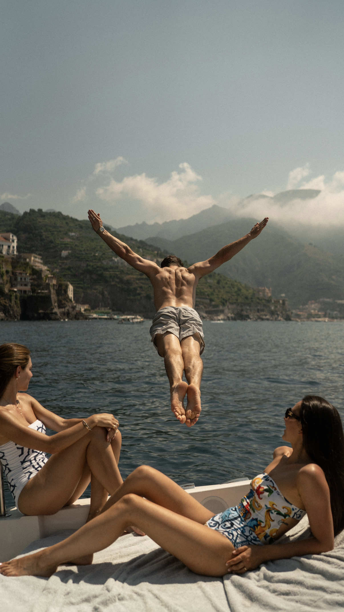 A post by @aligordon89 on TikTok caption: Avoided the Belly Flop, got the shot. Amalfi 🇮🇹 🍋 