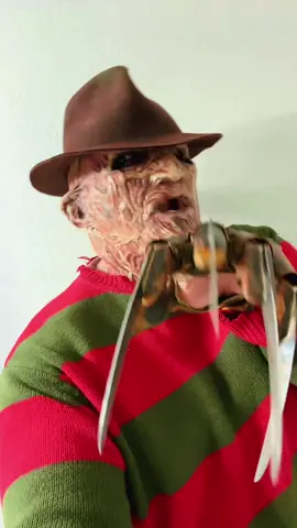 A post by @welcome_to_elm_street on TikTok caption: Da Me Um Grrrrrrrrrrr Trend #grrr #dameungrrr #Trend #TrendingSound #Fyp #Foryou #GoViral #Viral #FreddyKrueger #Sound 
