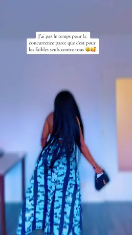 A post by @diarrafatoukidjo on TikTok caption: @💋Dika💎💫 @😉MaNouNou🦋🧸🫶🏾 @La blonde @Seul Dieu a le dernier mots 