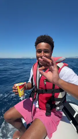 A post by @93maxime on TikTok caption: Se acabó la @Monve 🏠 x @ColaCao Batidos 🥹 me lo he pasado genial😁