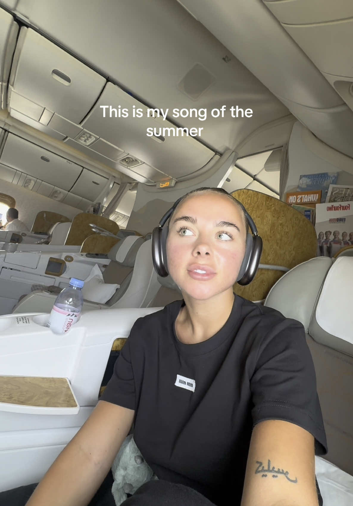 A post by @kellisecaddis on TikTok caption: #foryoupage #summer 
