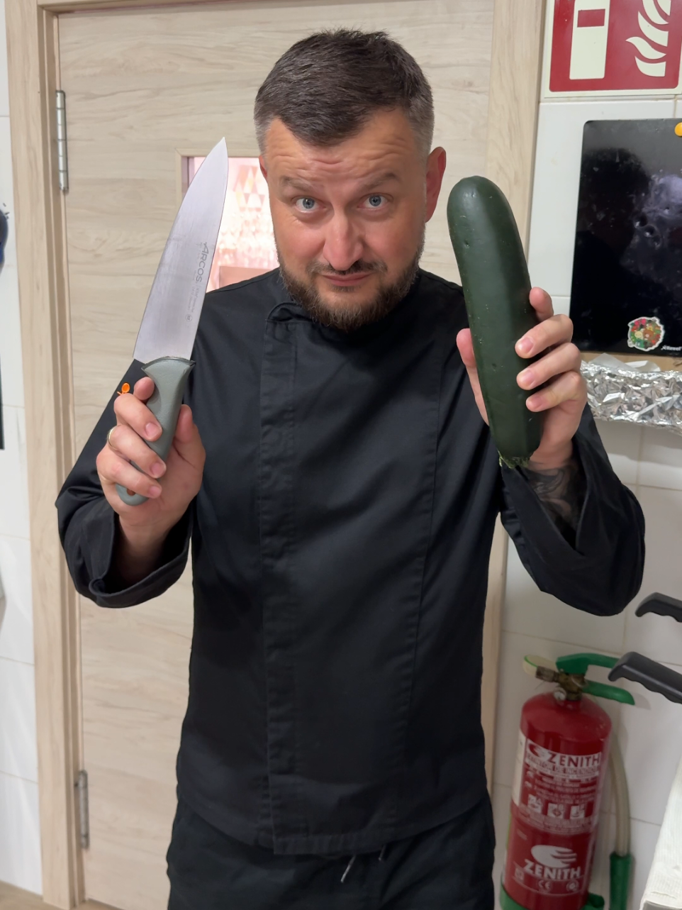 A post by @dobrovolskyichef on TikTok caption: 🔪🥒 Lattice Cut Test Pretty or fail?