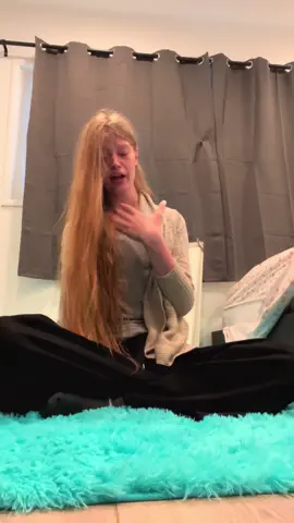 A post by @vivllainous on TikTok caption: *gasp*