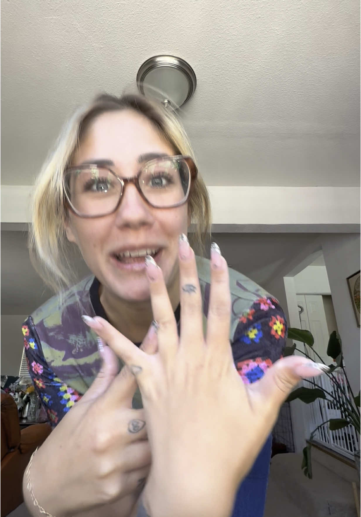 A post by @kaelyngutierrez on TikTok caption: She’s back and she fits!!! 