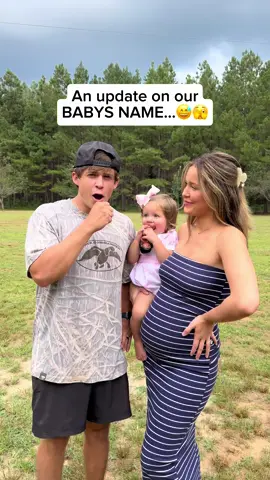 A post by @taylorrandsoph on TikTok caption: This is exactly how it went with our first baby girl too…😅😆 #taylorandsoph #pregnant #baby #name #interview #family #parents 