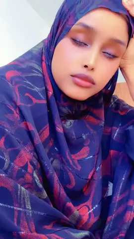 A post by @ruuney_queen2020 on TikTok caption: #funnyvideos #somalitiktok #somali 