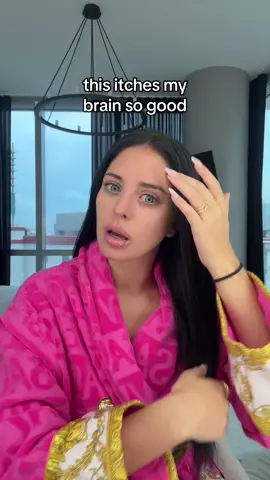 A post by @camilla on TikTok caption: so satisfying..