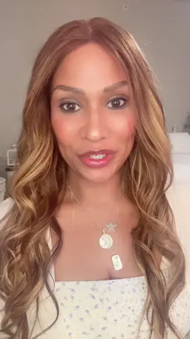 A post by @sheraseven1theoriginal on TikTok caption: Smell amazing this summer with @SALT & STONE deodorant! Get the discovery set or the full size ! My favorite is Neroli and Basil for the summer ! Smell like money ! 