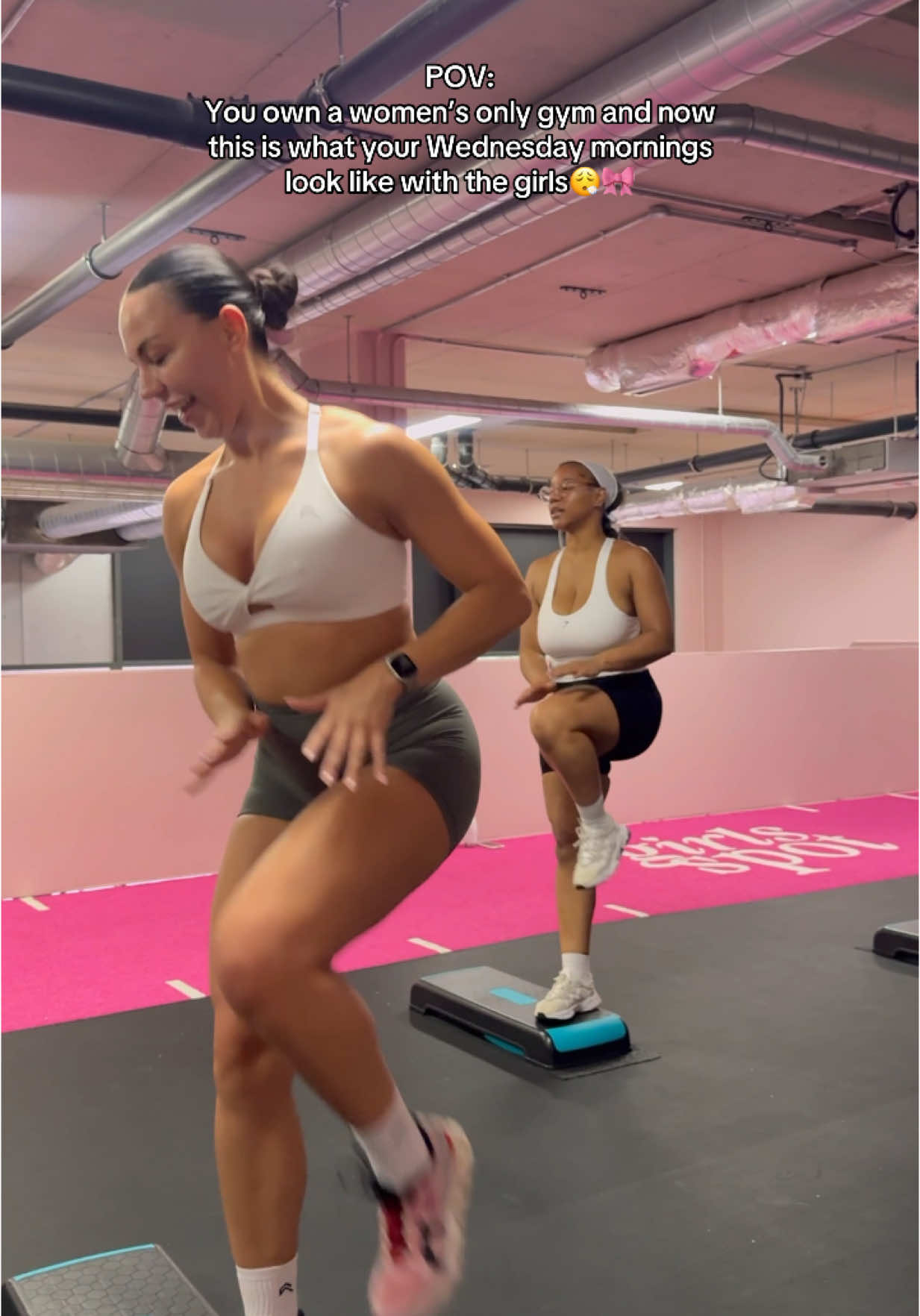 A post by @nataleebfitness on TikTok caption: WOMEN ONLY GYMS FOR THE WIN🤭 #fyp #womensonlygym 