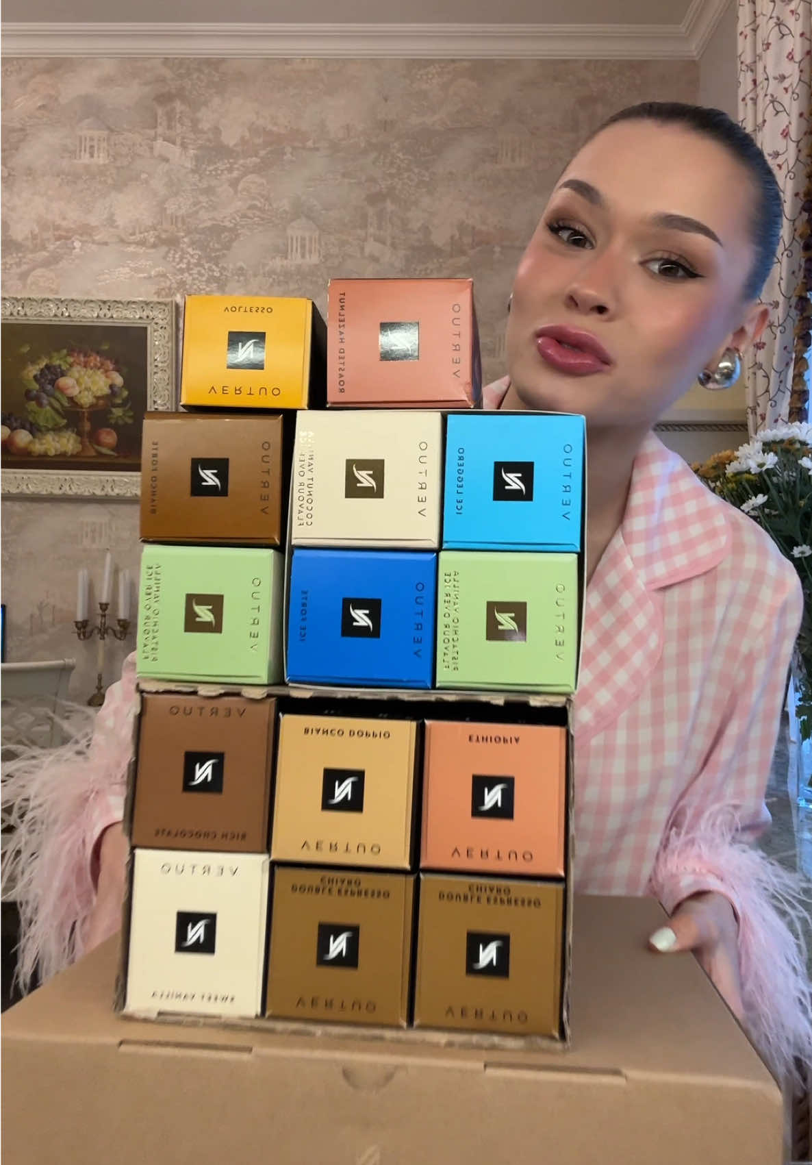 A post by @stefiolariu on TikTok caption: from a pr gift to a loyal customer in 1 week 🤣🤣🤣 CE SA FAC ADOR ☕️🧊 @Raul Chilba hai acasa sa aranjam cafelutele