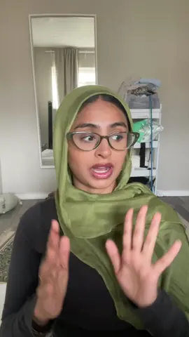 A post by @hijarbie_doll on TikTok caption: If you’re looking for a lip liner stain that comes with more then 1ml of product, doesn’t dry out and doesn’t leave a dark moustache/obvious line around your lips at the end of the day then this lip liner stain is gonna be your next favourite thing! I wear this everyday and it’s basically a lip blush in a bottle #liplinerstain #lipblush
