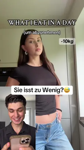 A post by @helloatakan on TikTok caption: Was sagt ihr dazu?😕Video von: @𝑳𝒊𝒏𝒂🫧 #helloatakan #fitness #ernährung #diät #ernährungstipps #reaktion #gym #sport #gesundheit #abnehmen 