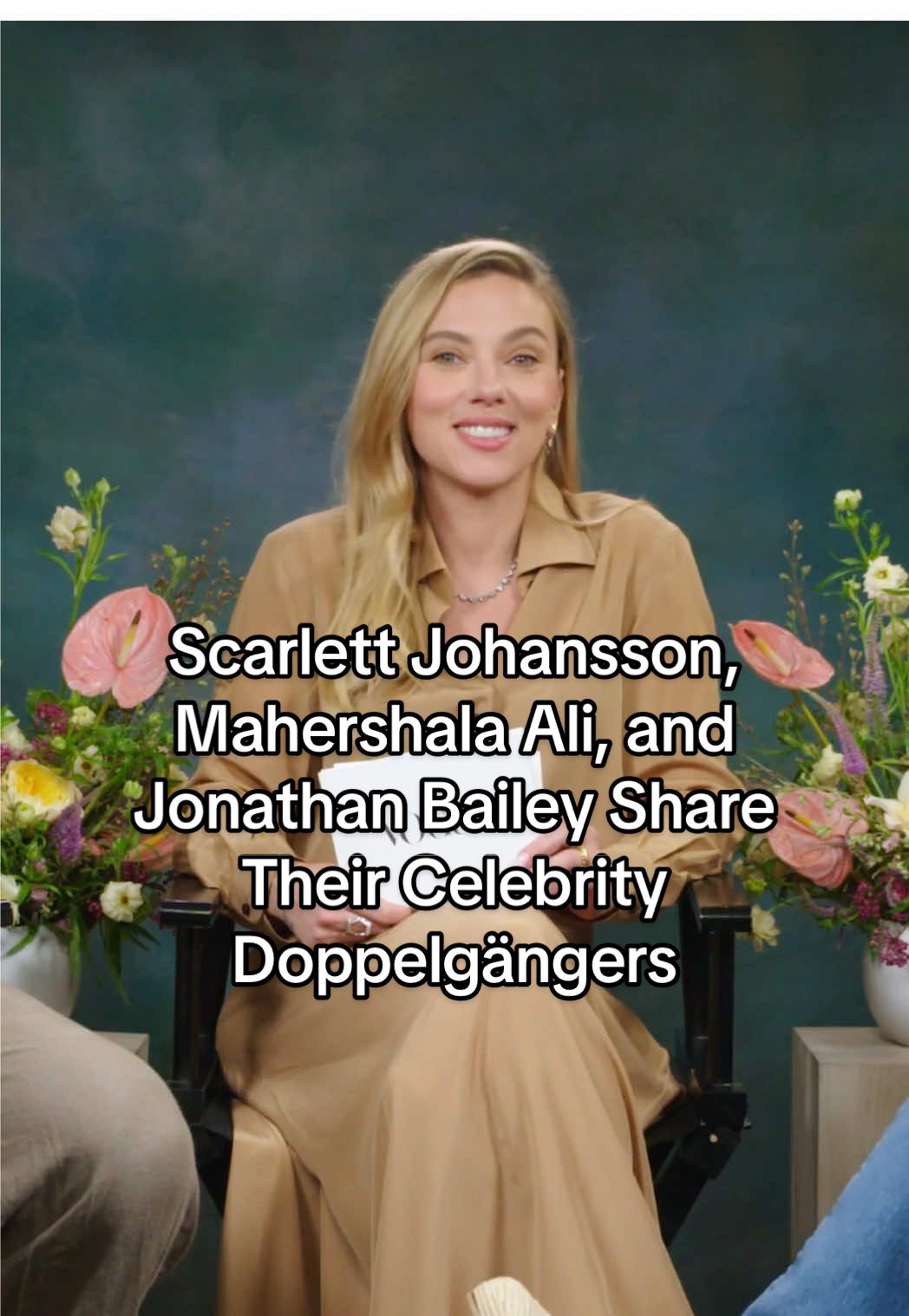 A post by @voguemagazine on TikTok caption: Do you think Charlize Theron and Scarlett Johannson look alike? In this installment of Vogue’s #OffTheCuff series, #ScarlettJohannson, #MahershalaAli, and #JonathanBailey discuss their celebrity doppelgängers. Tap to watch the full video. 