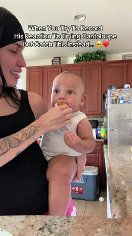 A post by @lilversachi on TikTok caption: My little mamas boy 🥰 #foryou #fy #fyp #viral #momtok #baby #babyboy #firsttimemom #firstwords 