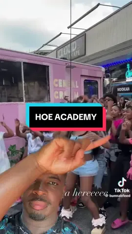 A post by @thechadthegr8backup on TikTok caption: BunnaB’s Hoe Academy.  #fyp #foryou #foryoupage #fypシ #men #women #relationships #BlackTikTok #blacktiktokcommunity #family #black #blacktok #greenscreenvideo 