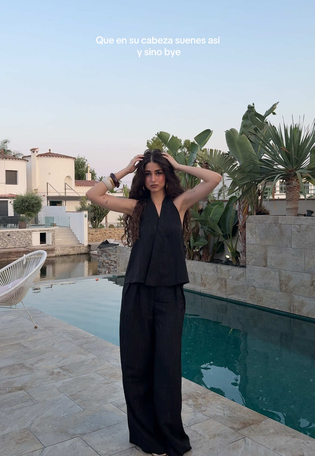A post by @alejandrdiazz on TikTok caption: QUE SEAS SU DREAM GIRL