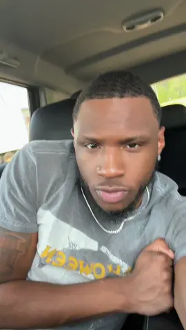 A post by @1dreamjonny on TikTok caption: 💨 ain’t in yall world rn 