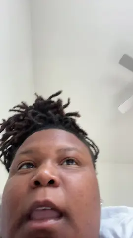 A post by @soufmadefayb0 on TikTok caption: igh . im onnat . 