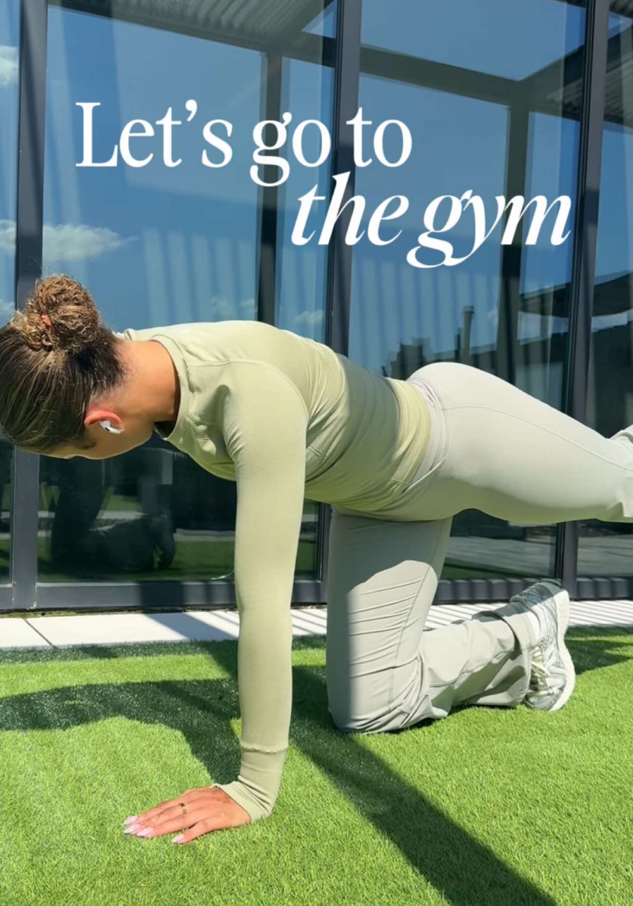 A post by @lexielearmann on TikTok caption: TAP IN🤏🏽💛 #fyp #workout #motivation #gymgirl #fitness #gymmotivation 