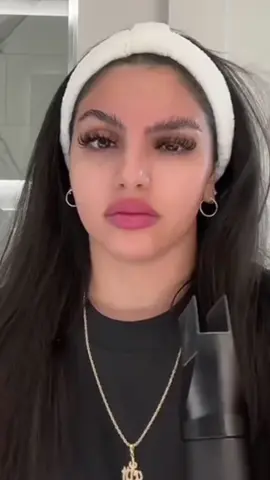 A post by @thesoftlifesecrets on TikTok caption: Best brow glue better and it’s super cheap 😩 #huda #Lovelsland#fyp#fyp> #grwm #hudabrows #fyp #fypシ #viral ##nyxbrowglue #tiktokshopfinds #hudaloveisland #beautyhacks #beautyhacks  #makeuptutorial #blowthisup #hudaloveisland