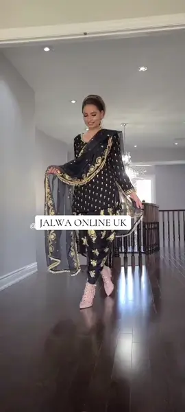 A post by @jalwaonline on TikTok caption: JalwaonlineUK #jalwaonlineuk #jalwaonline #fyp #jalwafashion #foryoupage❤️❤️ #desiweddingvibes #newcollections #indianfashion #pakistaniwedding #america #pakistani_tik_tok #canadatiktok #canadatiktok🇨🇦🇨🇦🇨🇦🇨🇦🇨🇦 #pakistanifashion 