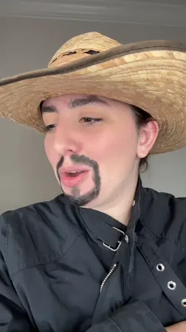 A post by @leidys_sotolongo on TikTok caption: ✨HODAAA✨Es inevitable diría el Aurelio😂😂😂