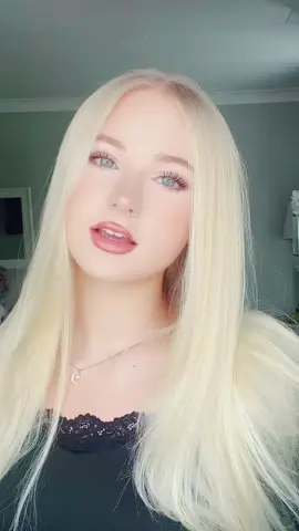 A post by @annabelxhughes on TikTok