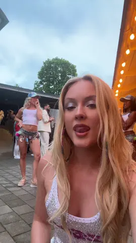 A post by @zaralarsson on TikTok caption: MIDNIGHT SUUUUUN #NewMusic #songofthesummer 