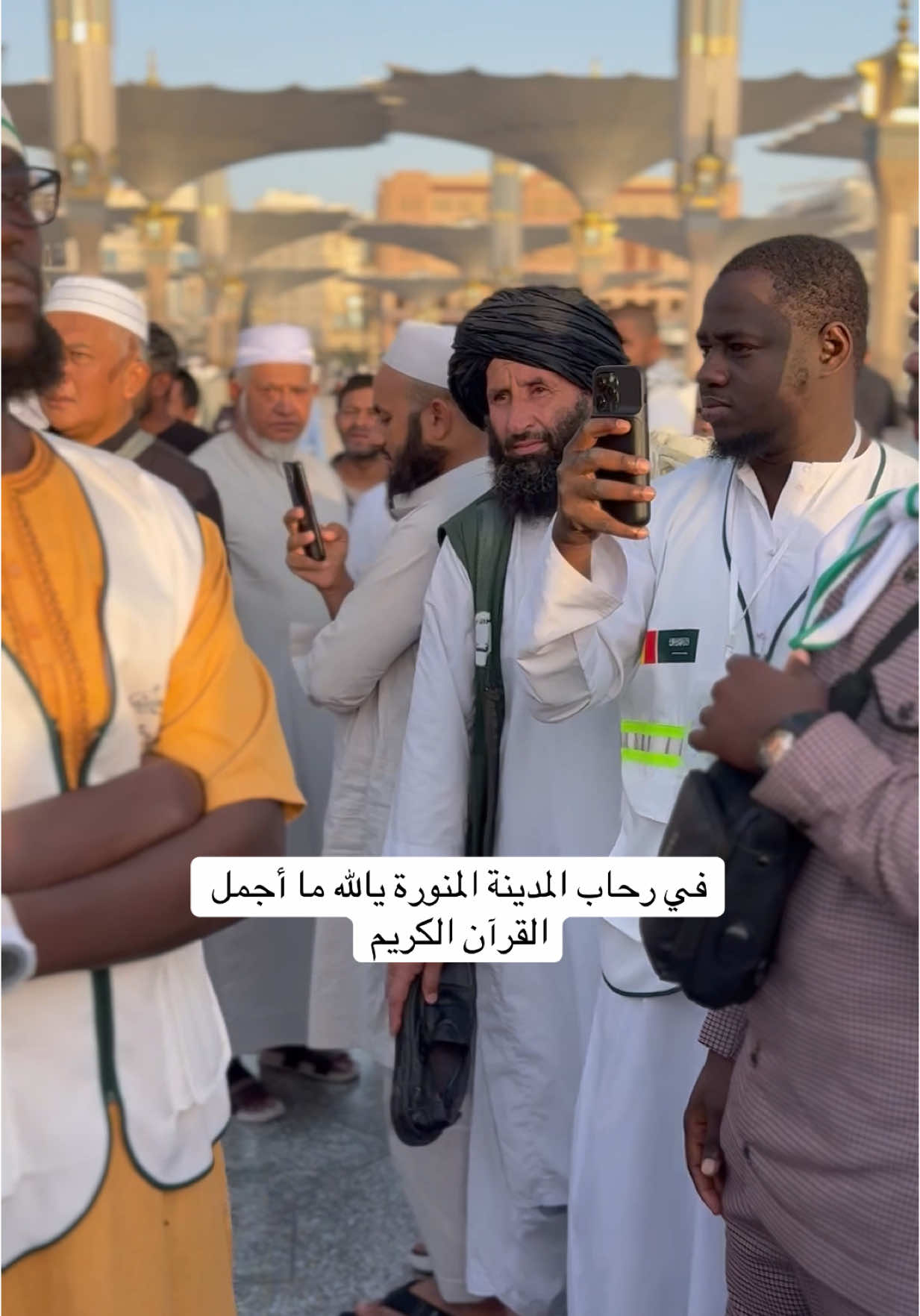 A post by @albachir03 on TikTok caption: Alla lan moo dakh alxuraan #السنغال🇸🇳 #مدينة_المنورة 