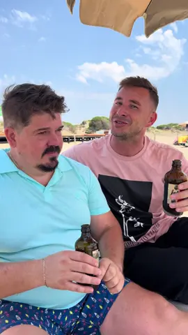 A post by @emiliancretu on TikTok caption: Am nevoie urgent de finalul piesei … va rog seriozitate